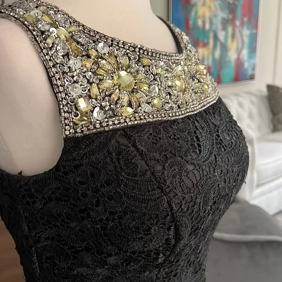 NARCES COCKTAIL DRESS - Picture 7 of 17